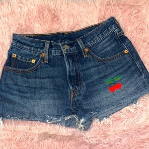 Levi shorts 501🍒